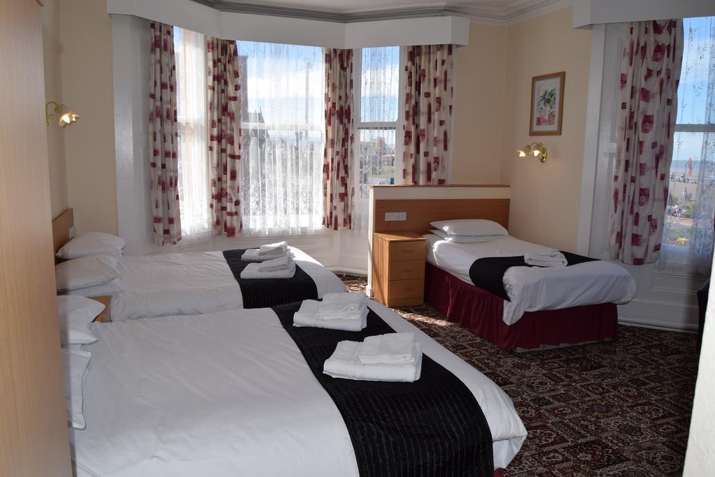 ריל Westminster Hotel מראה חיצוני תמונה